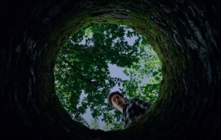 Scene uit Behind Her Eyes