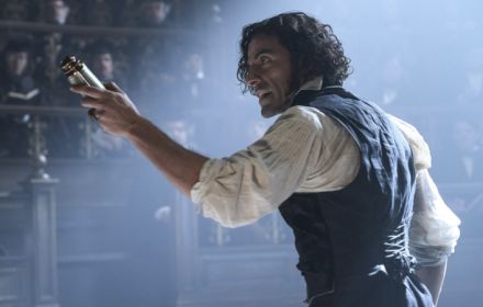 Oscar Isaac in Frankenstein