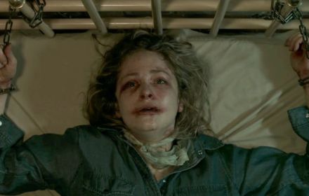 Scene uit Hounds of Love