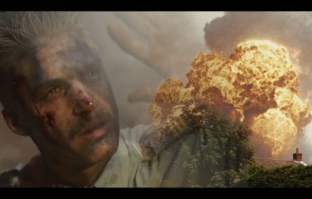 De nieuwe EO-serie De Vuurwerkramp wil een indringende reconstructie zijn van de fatale explosie in Enschede op 13 mei 2000, maar voor wie deze tragedie van dichtbij meemaakte, wringt het.