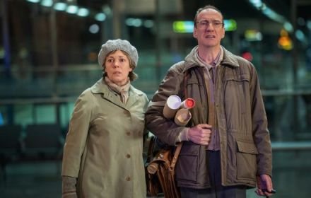 Olivia Colman en David Thewlis in Landscapers