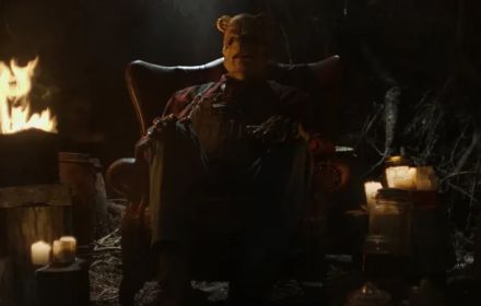 Een foto van Winnie de Poeh in Winnie-The-Pooh: Blood & Honey