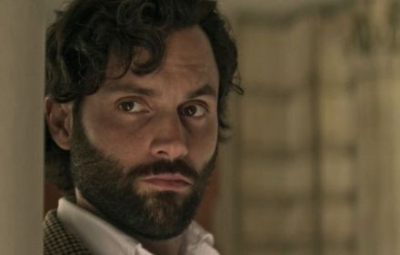 Een foto van Penn Badgley.