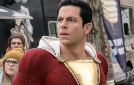 Een foto van Zachary Levi. 