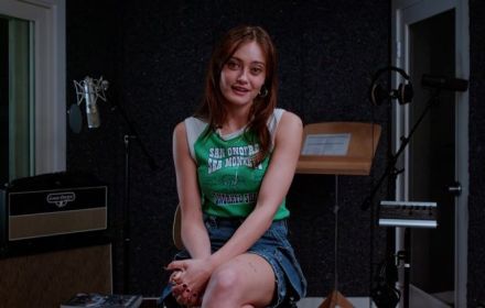 Ella Purnell in 'The Seneschal'