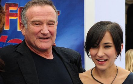 Een foto van Zelda WIlliams en haar vader Robin Williams