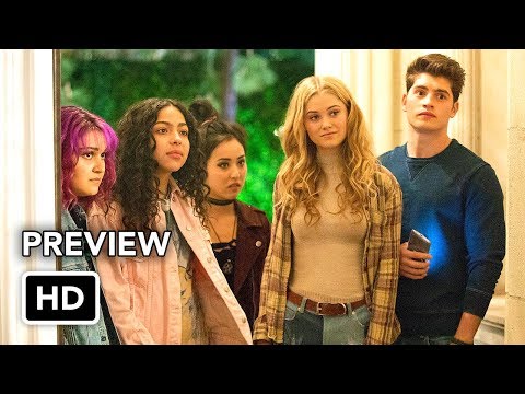 "Meet the Runaways" Featurette